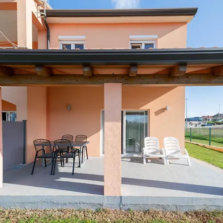Apartment Thomas Novigrad Istria Exterior foto