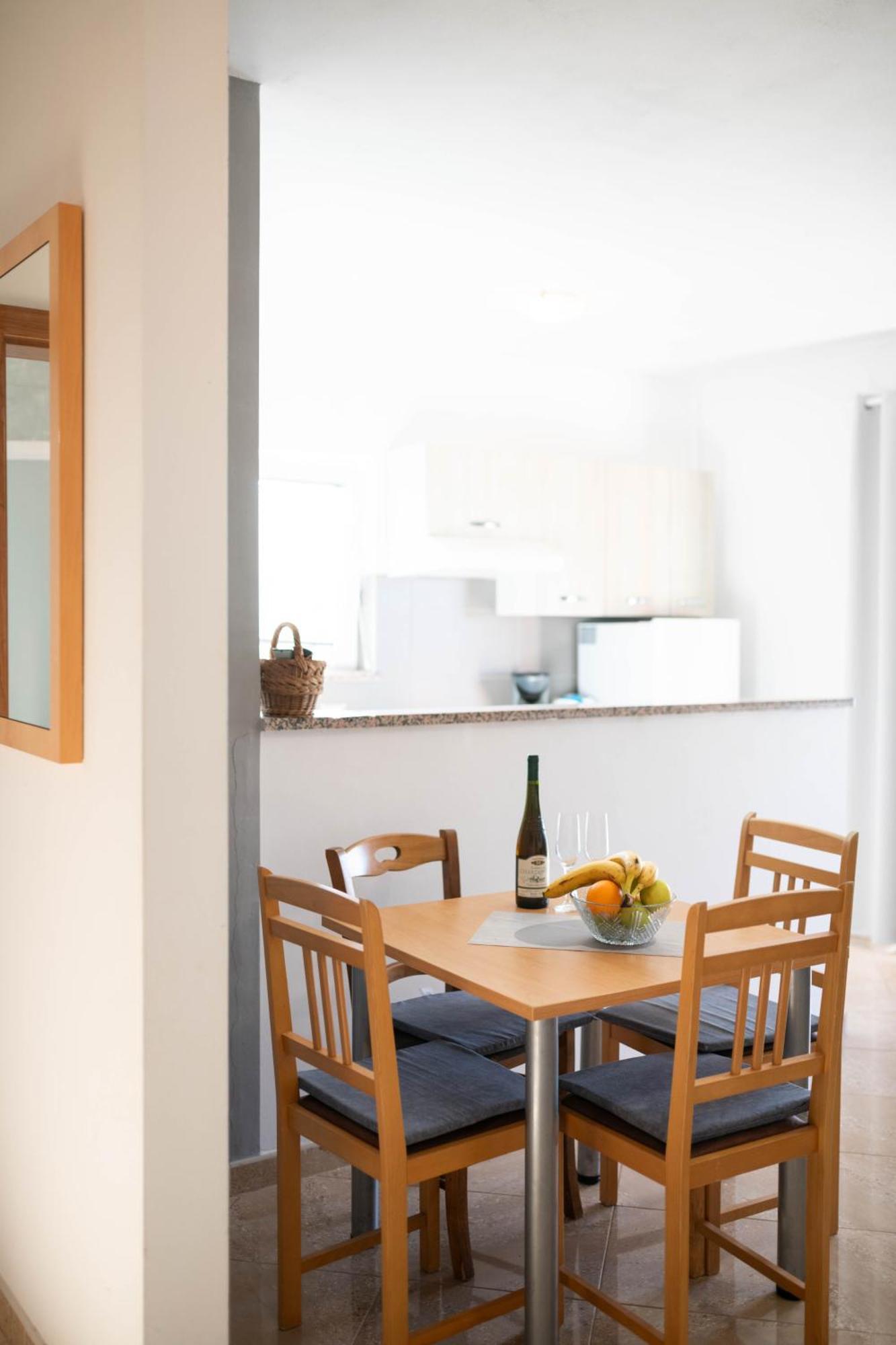 Thomas Apartment *